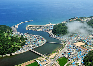 Ganggu Port